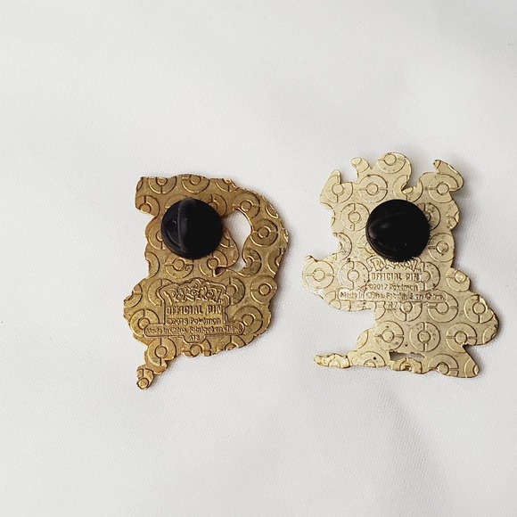 LNew-Pikachu Pokemon Piggyback Backpack w/ 2 Fashion Pins 2016 Adjustable Straps - Picture 10 of 11